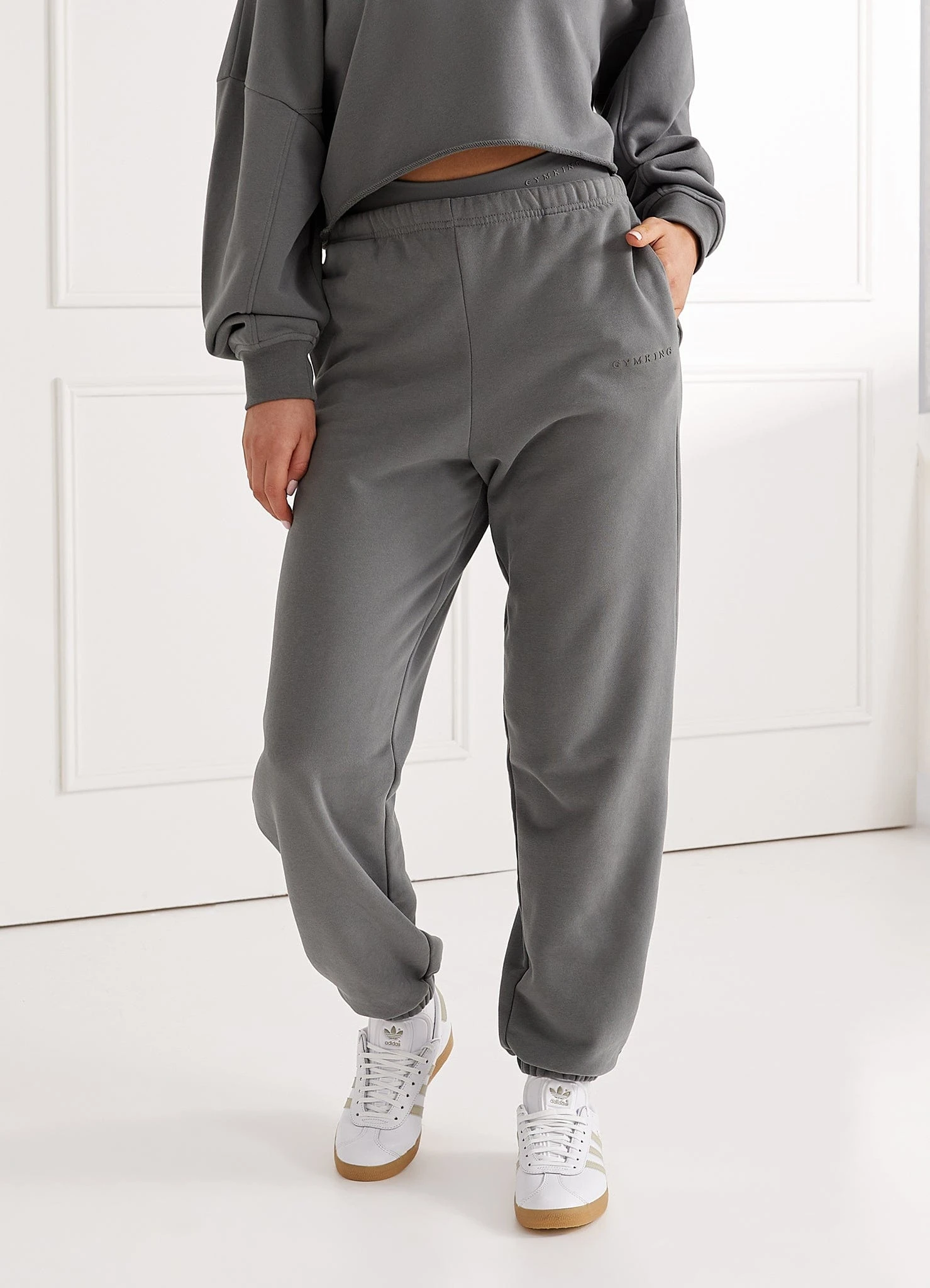 Gym King Move Your Way Jogger - Dark Sage