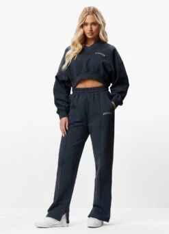 Gym King Refresh Crop Crew & Jogger - Deep Slate Blue
